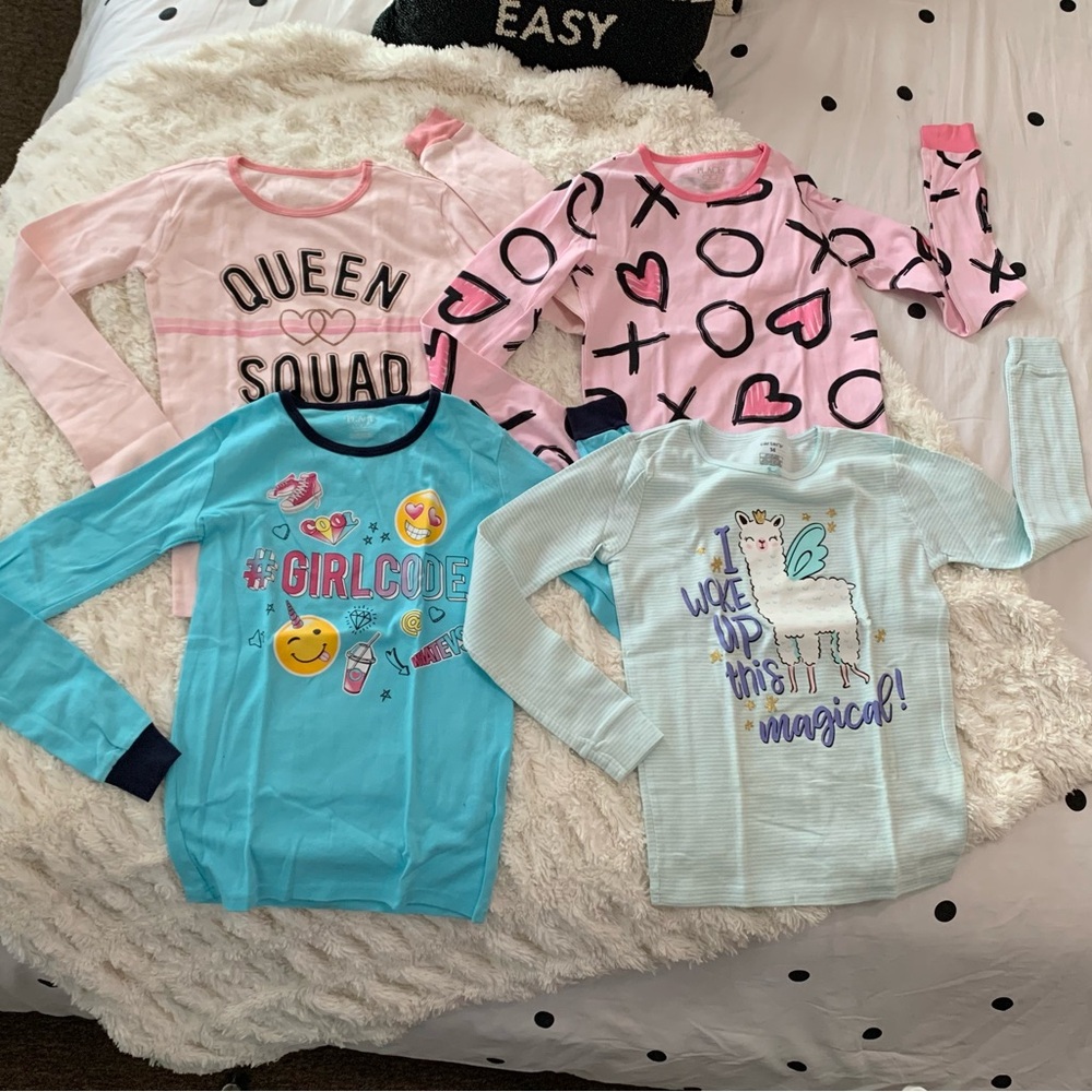 (4) girl pajama long sleeve tops